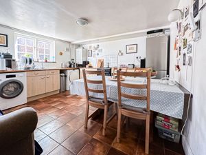 Photo 14- click for photo gallery